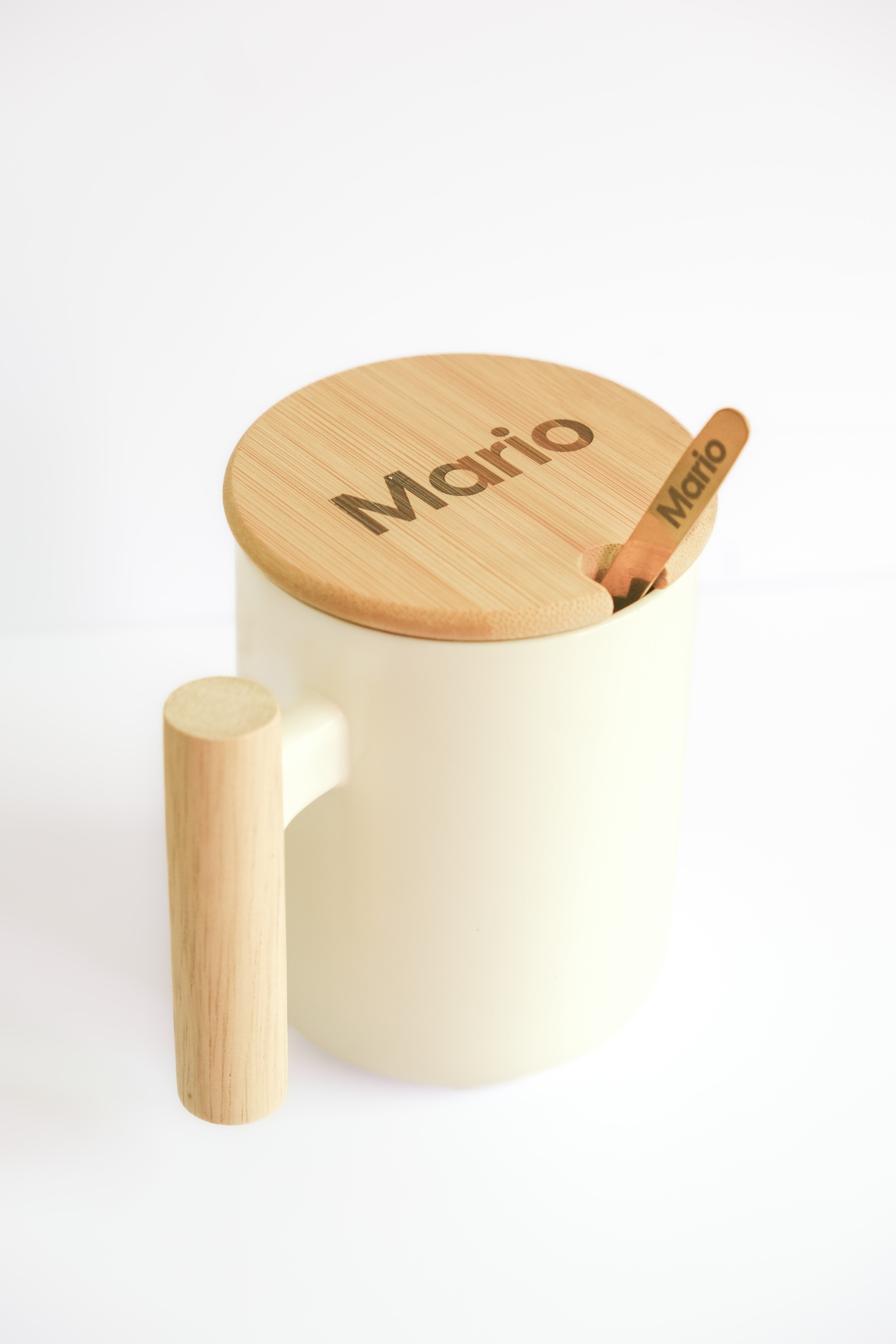 Nordic Mug with Wooden Lid & Teaspoon